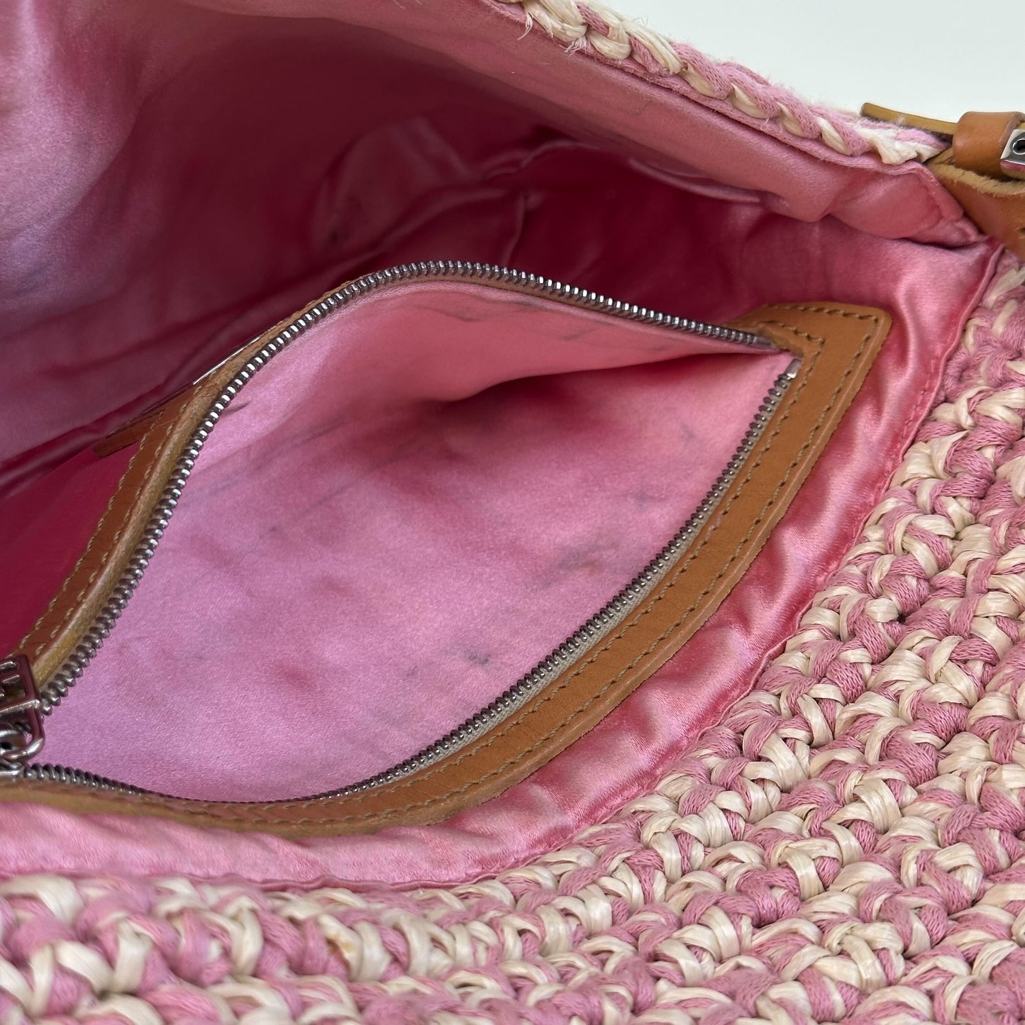 Crochet Baguette in Pink [ReSale]