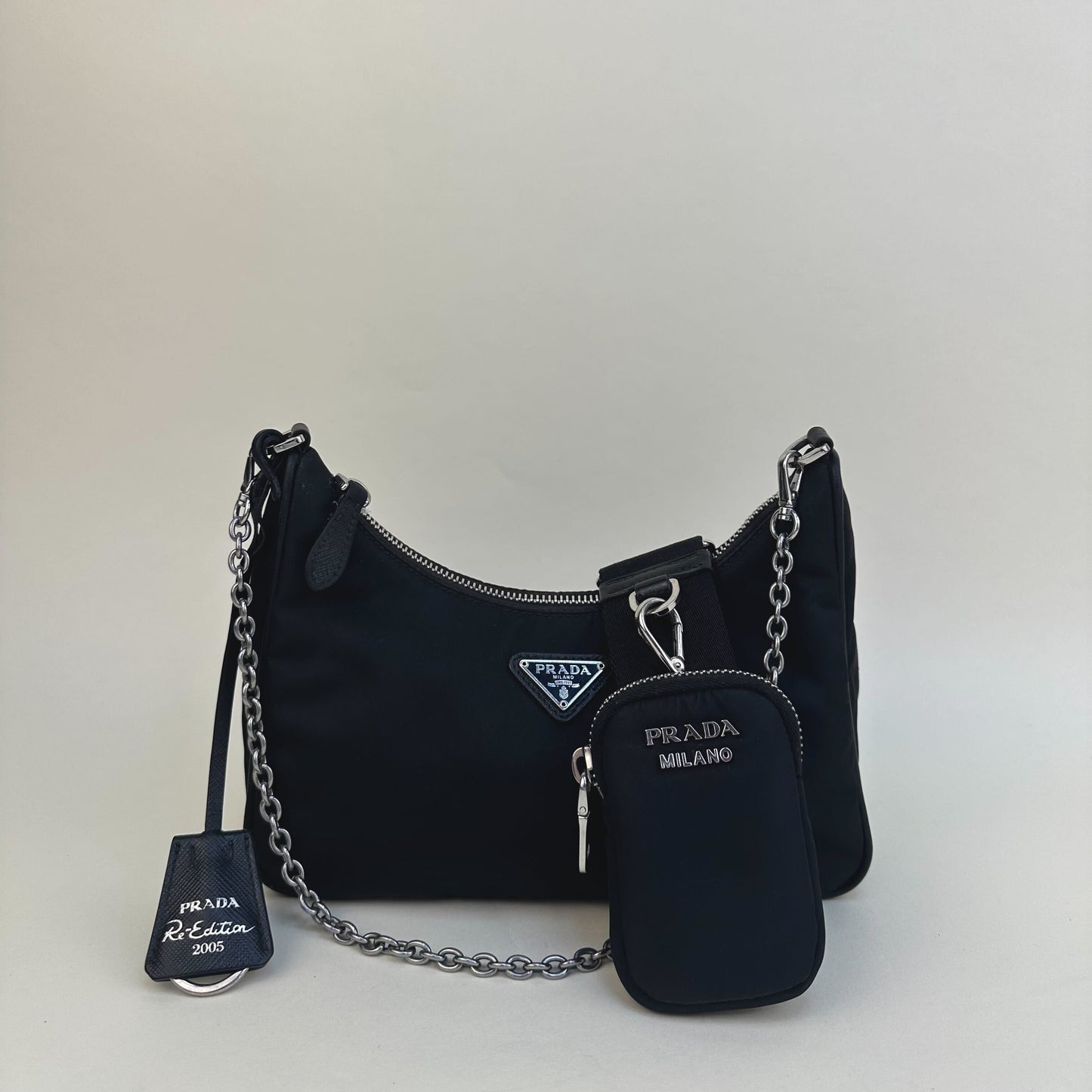 Hobo Re-edition 2005 Nylon Crossbody in Black [ReSale]