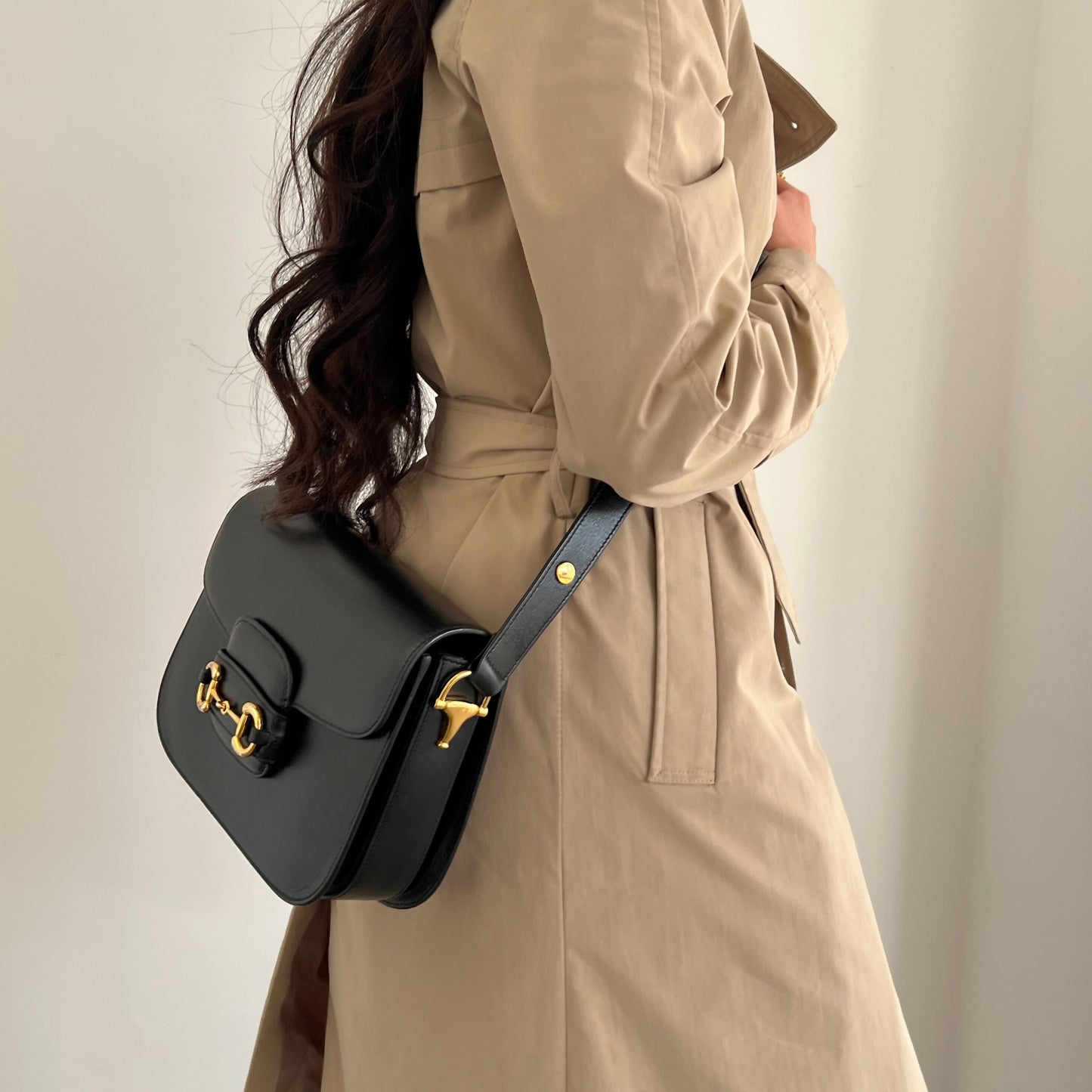 Horsebit 1955 Leather Shoulder Bag in Black