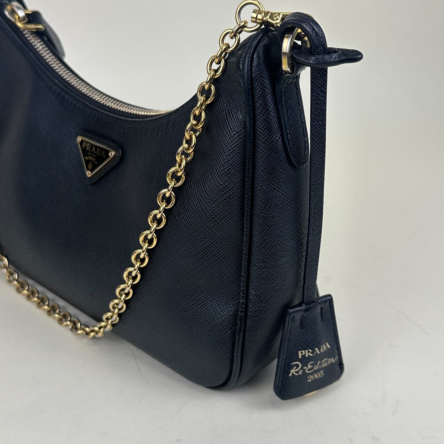 Hobo Re-edition 2005 Saffiano Leather Crossbody in Black [ReSale]