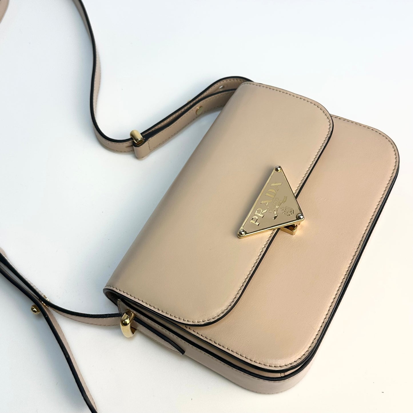 Small Logo Plaque Shoulder Bag in Beige Leather [ReSale]