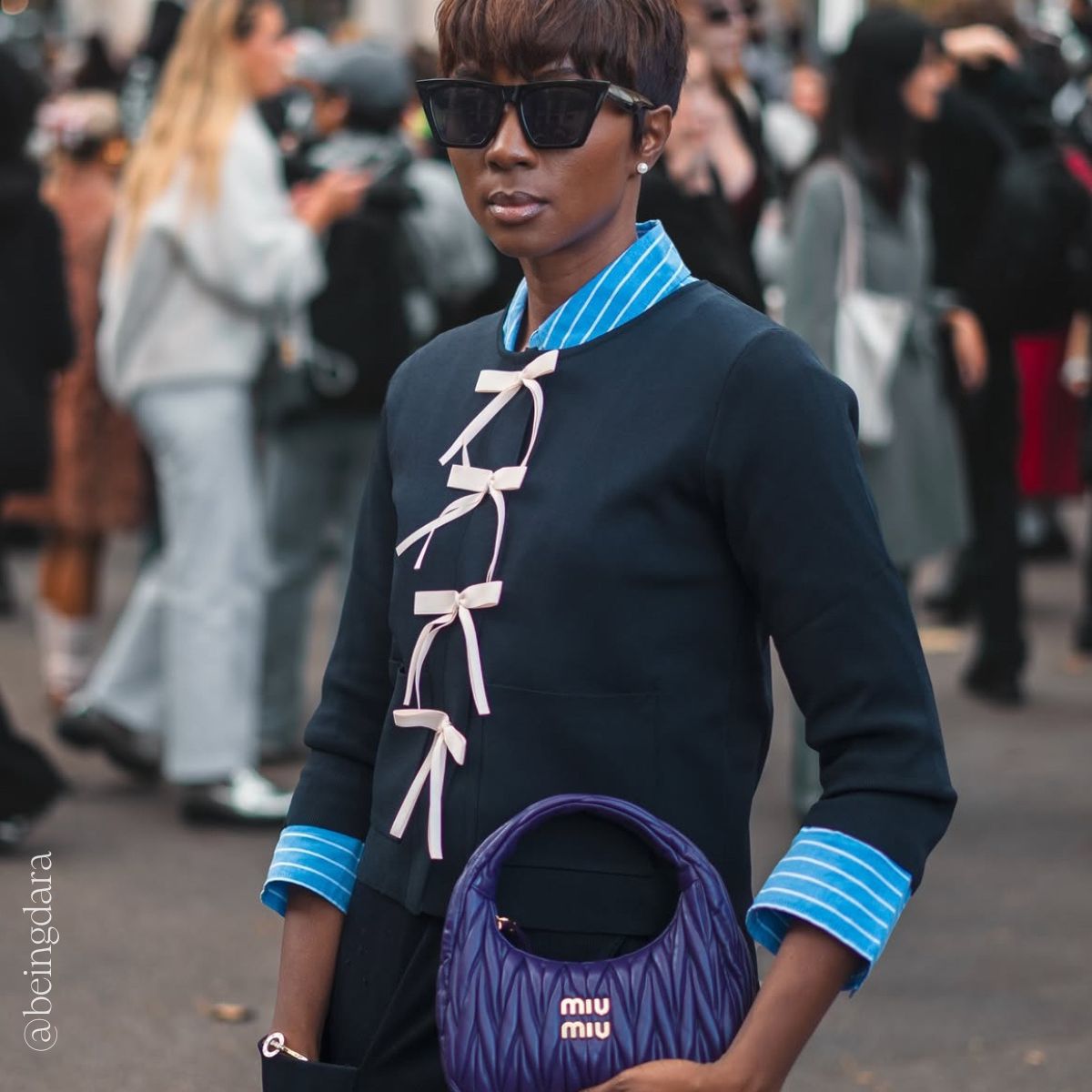 Wander Matelassé Leather Hobo Bag in Purple
