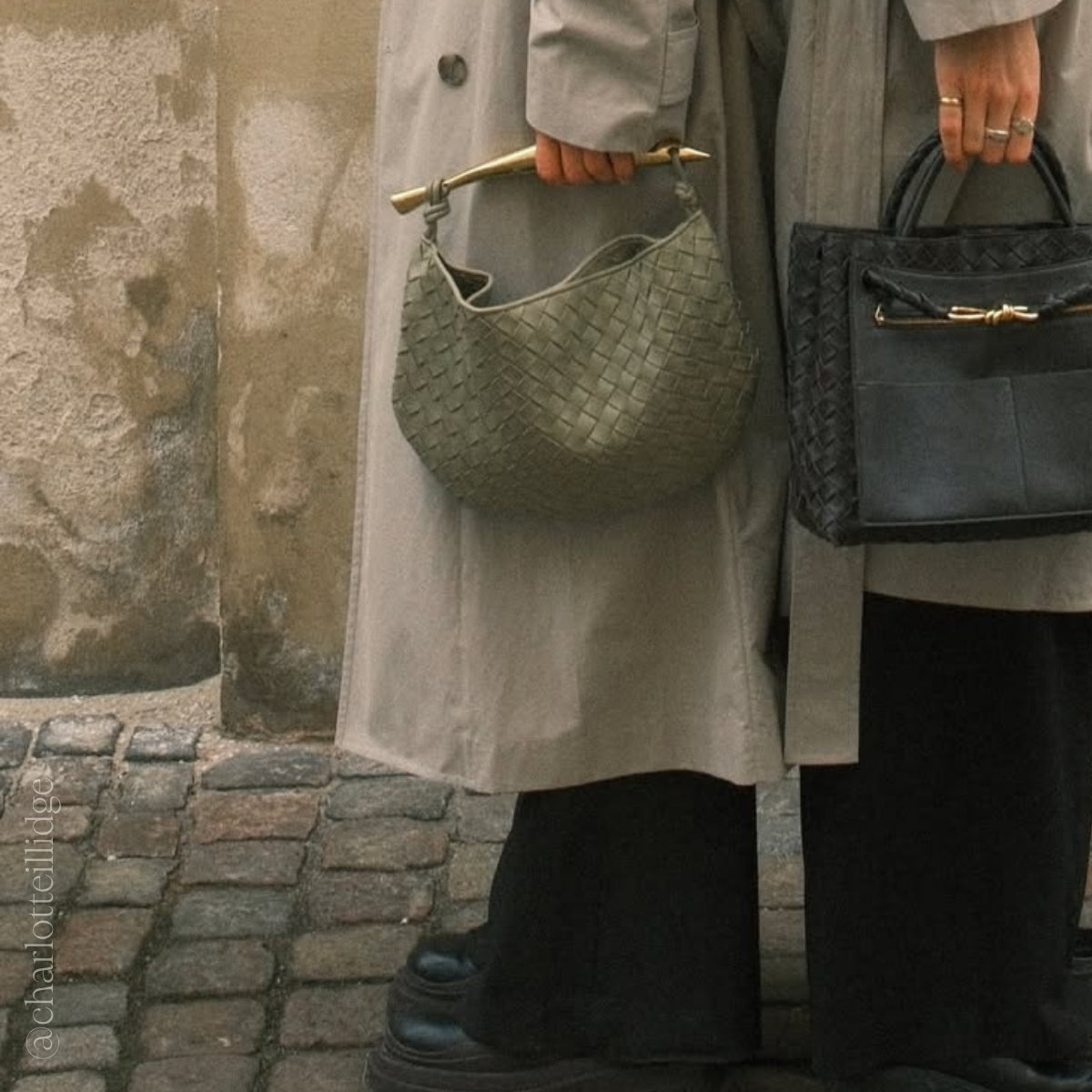 Classic Sardine Intrecciato Leather Bag in Travertine