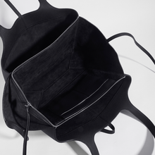 Load image into Gallery viewer, CELINE Medium Tote Bag in Black Grained Leather