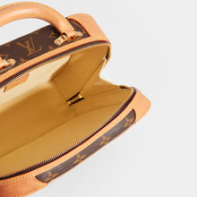 Load image into Gallery viewer, Inside view of LOUIS VUITTON Monogram Valisette PM Top Handle Bag in Brown