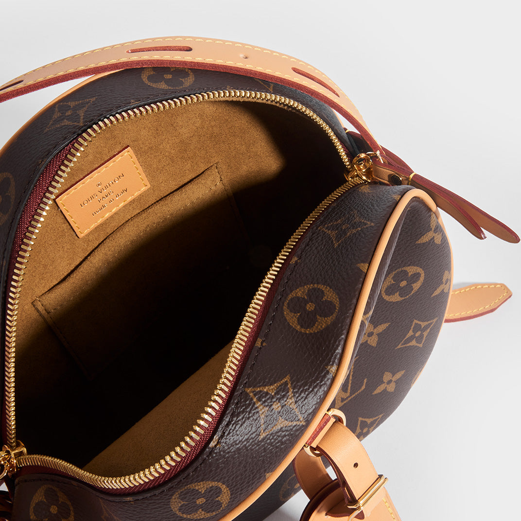 Boîte chapeau souple leather crossbody bag Louis Vuitton Brown in Leather -  30358884