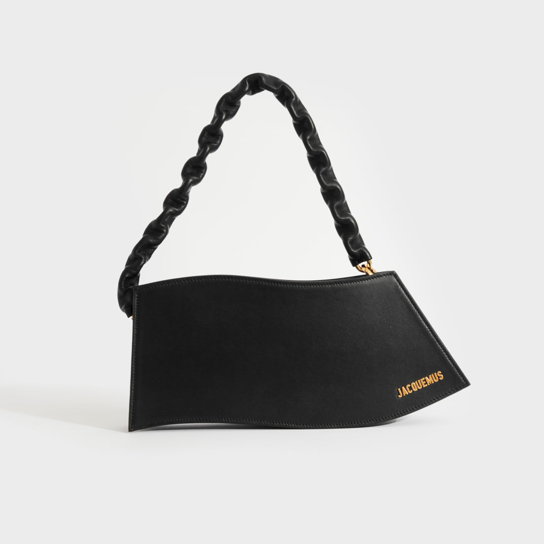 JACQUEMUS La Vague Shoulder Bag in Black Leather