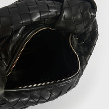 Load image into Gallery viewer, Inside view of Bottega Veneta Jodie Intercciato knotted leather shoulder bag with silver zip.