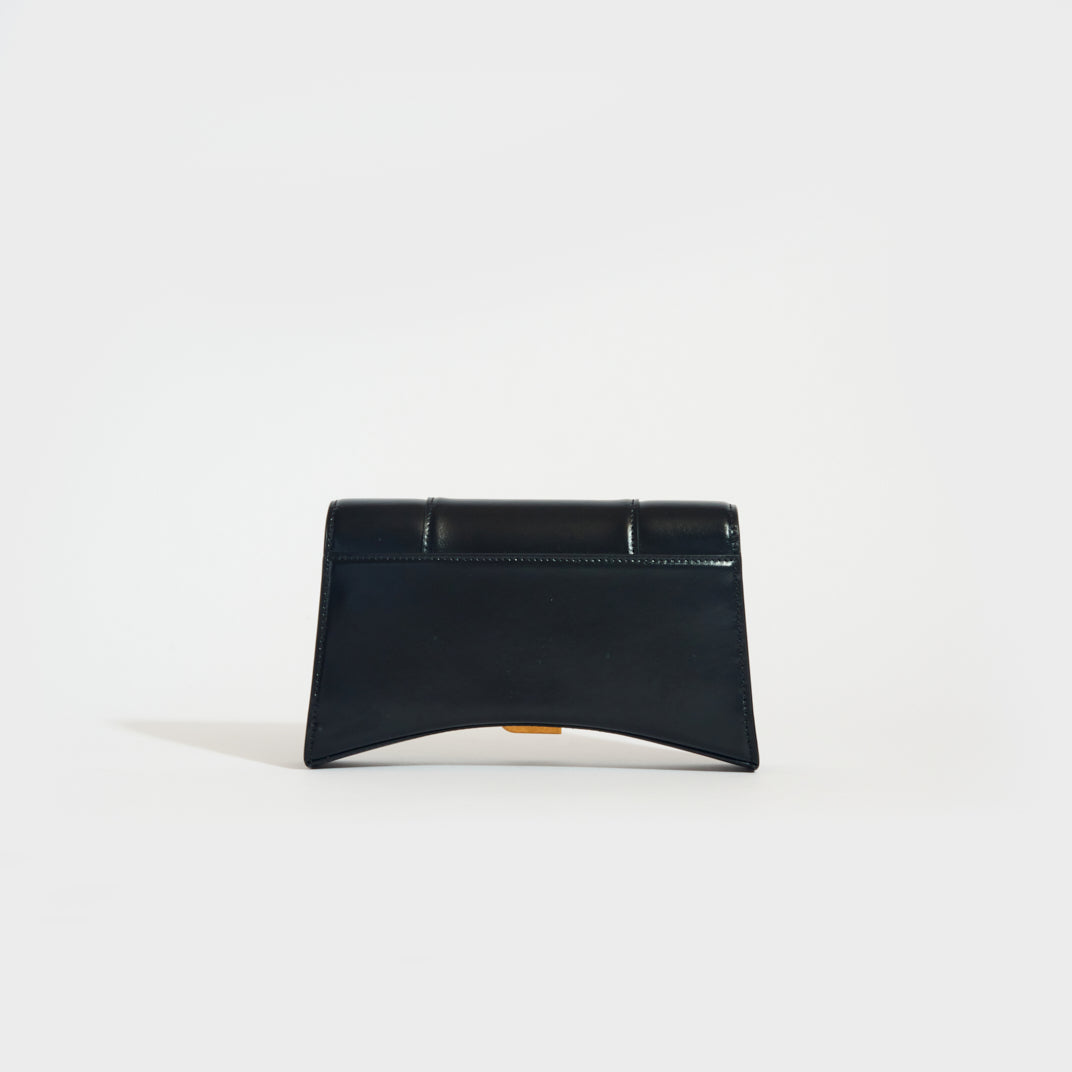 Hourglass Chain Bag in Black