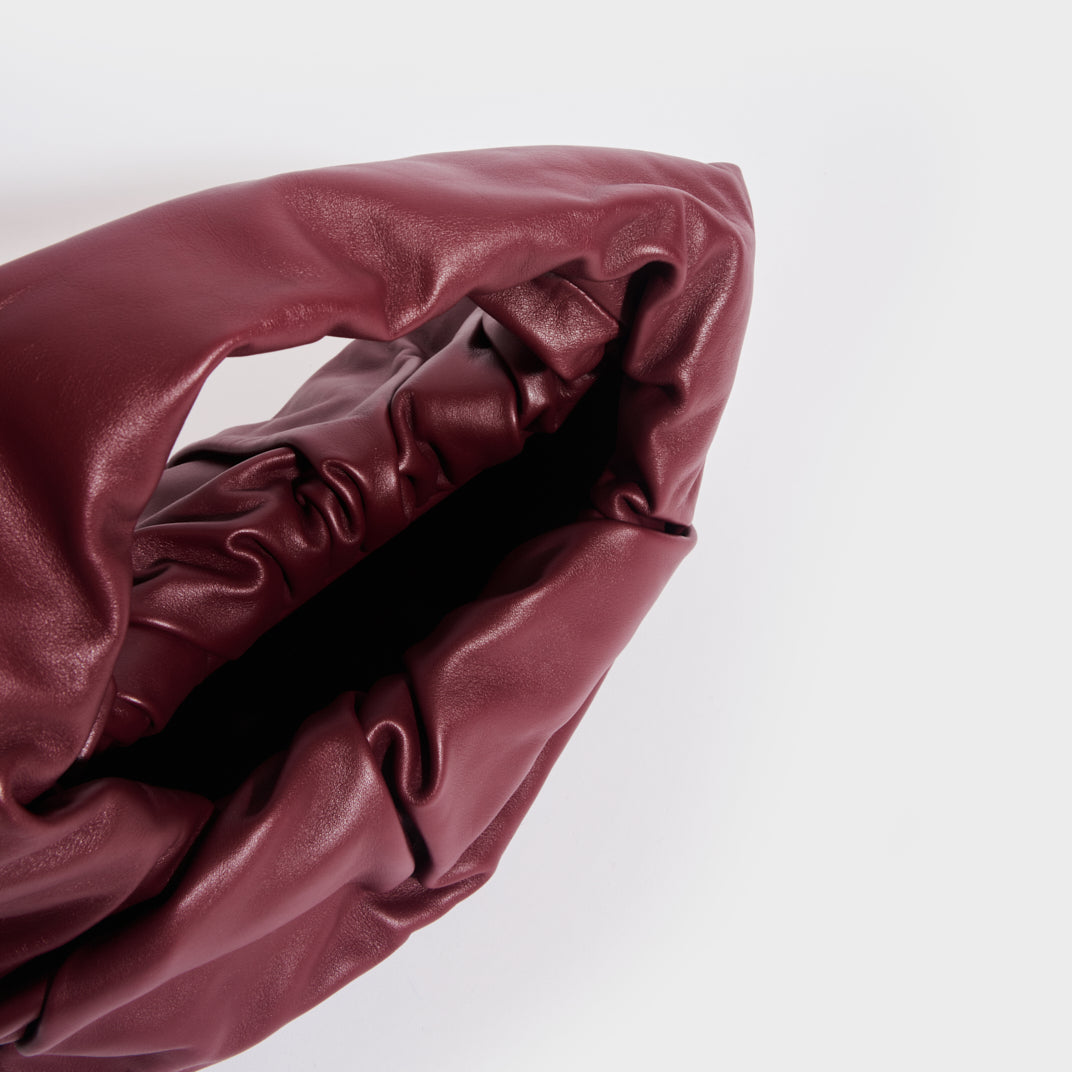 Medium Shoulder Pouch Leather Bag in Bordeaux