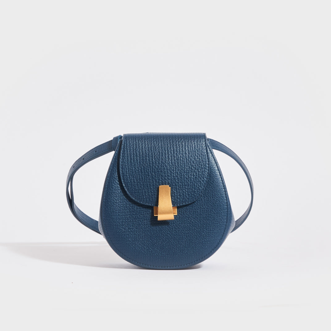 Belt bag deals bottega veneta