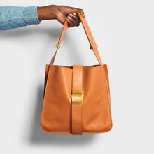 Load image into Gallery viewer, BOTTEGA VENETA The Marie Shoulder Bag in Clay