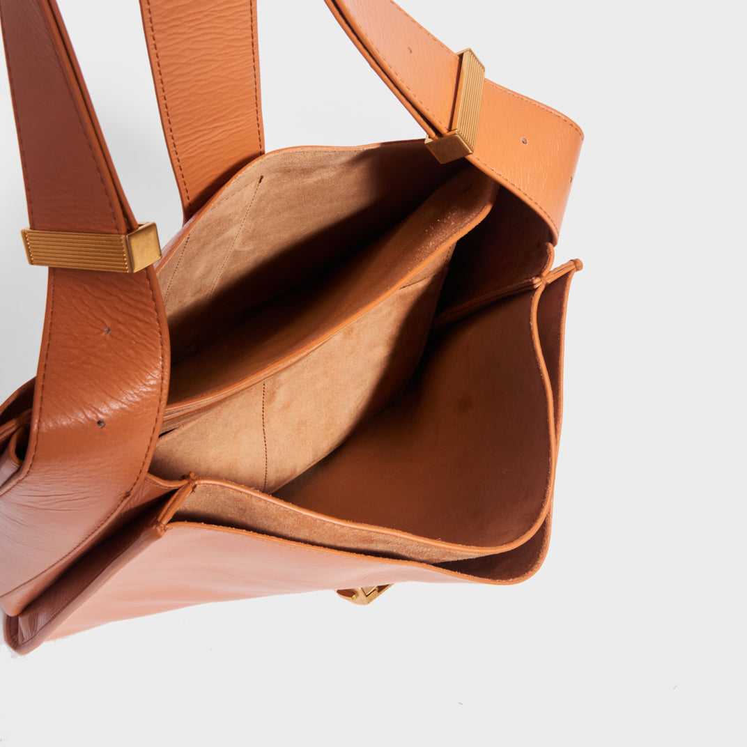 The Marie Shoulder Bag in Clay