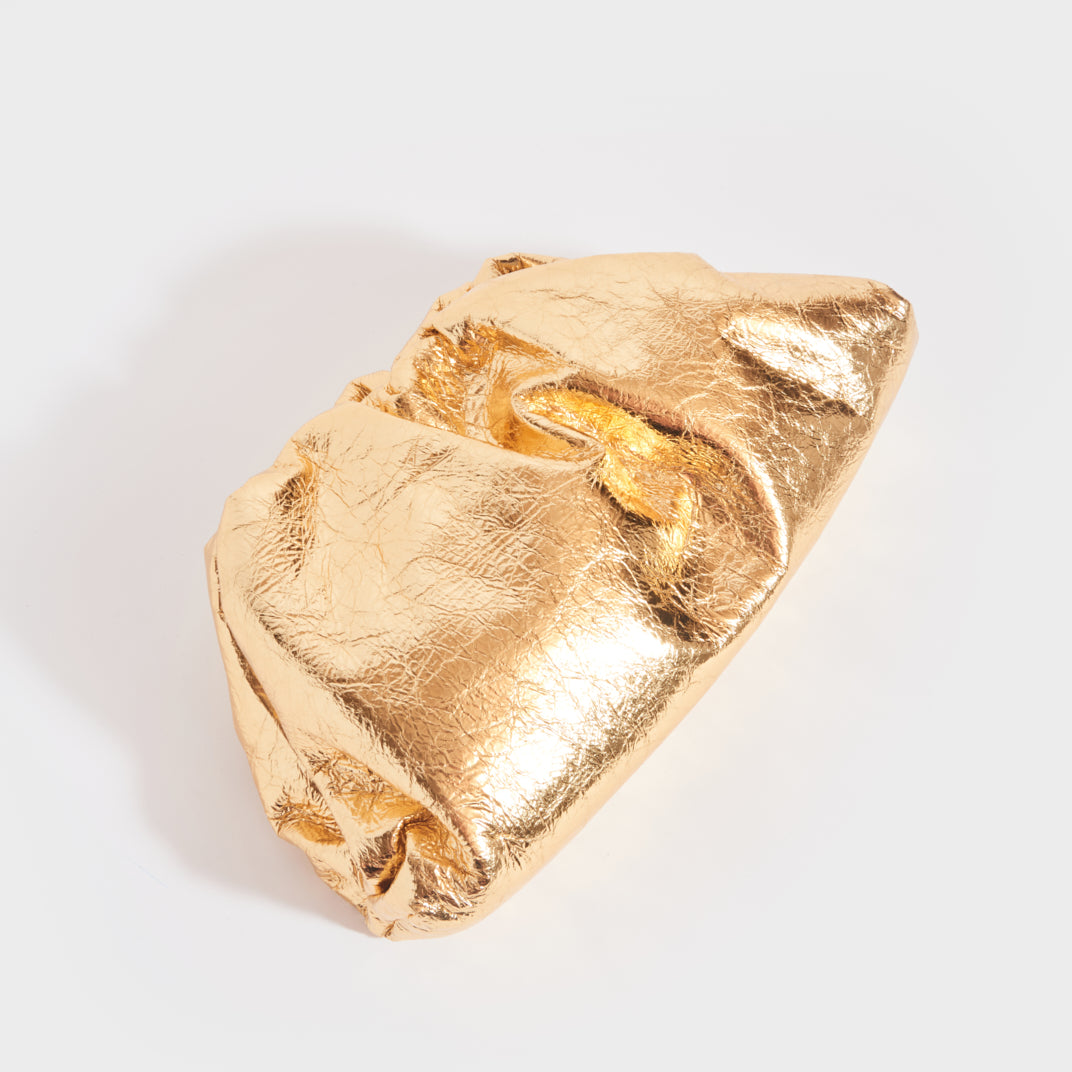 BOTTEGA VENETA Pouch in Butter Calf Leather COCOON