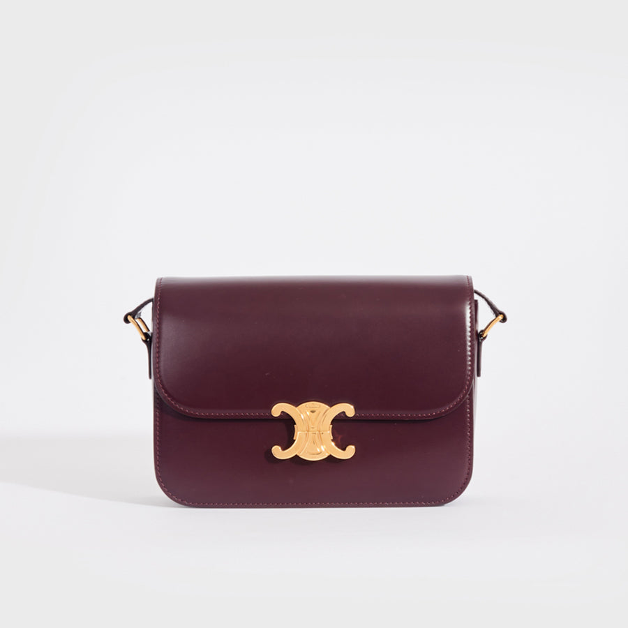Medium Classique Triomphe Shoulder Bag in Bordeaux