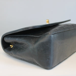 CHANEL Vintage Quilted Single Flap Chain Shoulder Bag in Black Lambskin - 1989- 1991 [ReSale]