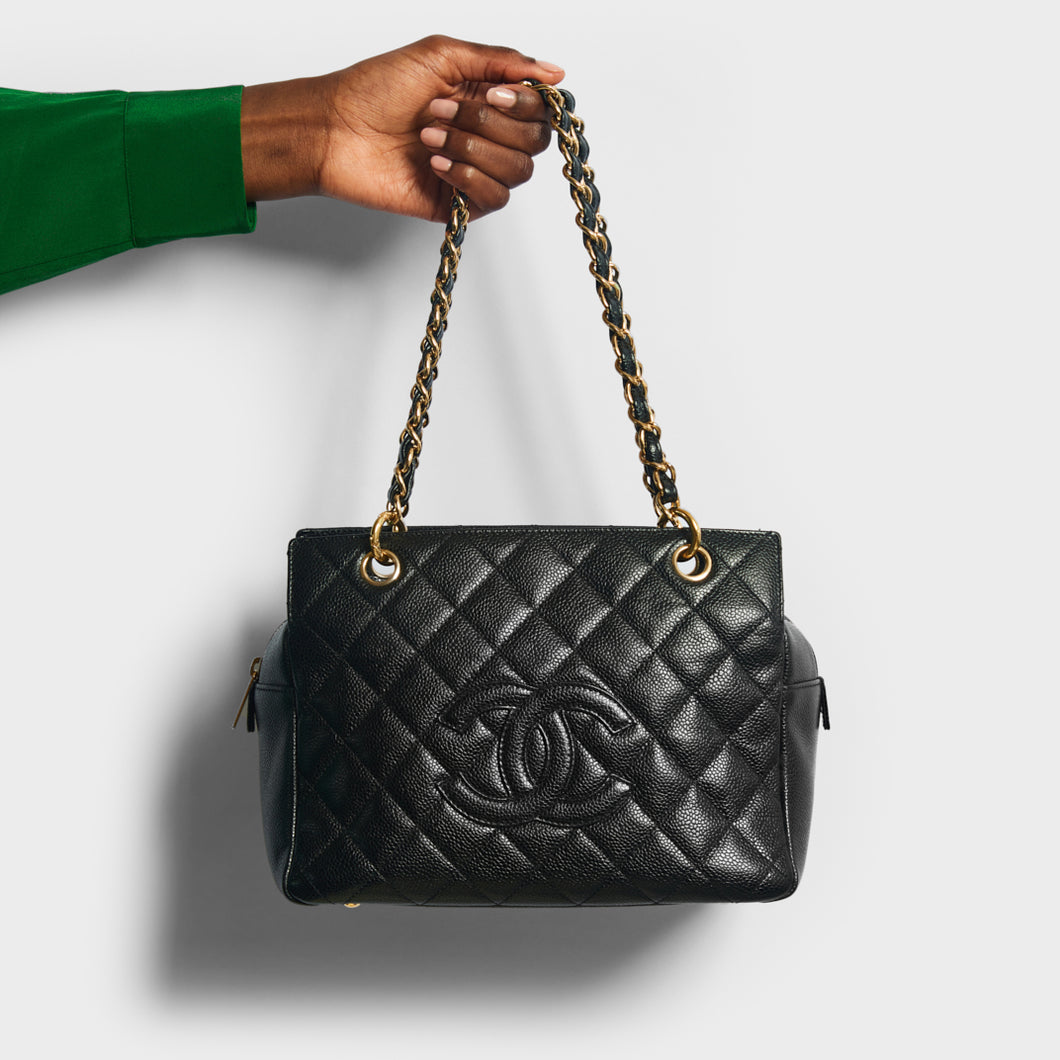 Chanel Vintage Black Caviar Diamond Quilted Leather Handbag