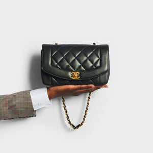 CHANEL Diana Single Flap Chain Bag in Black Leather "3 Series" 1994 - 1996 [ReSale]