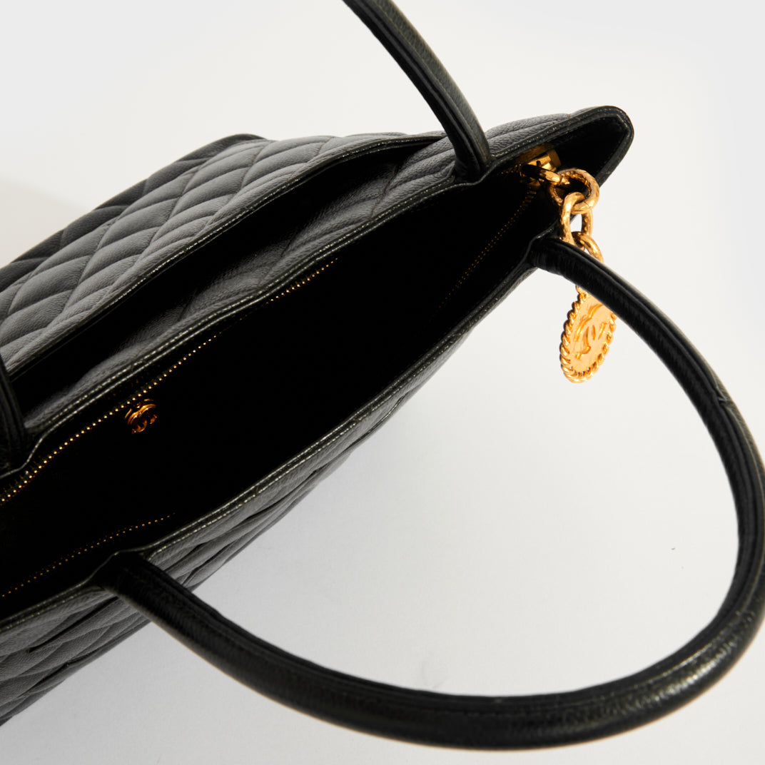 Vintage Chanel Supermodel Tote Black Caviar Gold Hardware – Madison Avenue  Couture