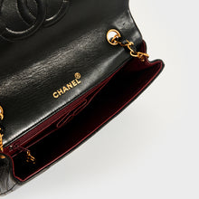 Load image into Gallery viewer, CHANEL Mini Single Chain Bag Single Flap in Black Lambskin 1989-1991