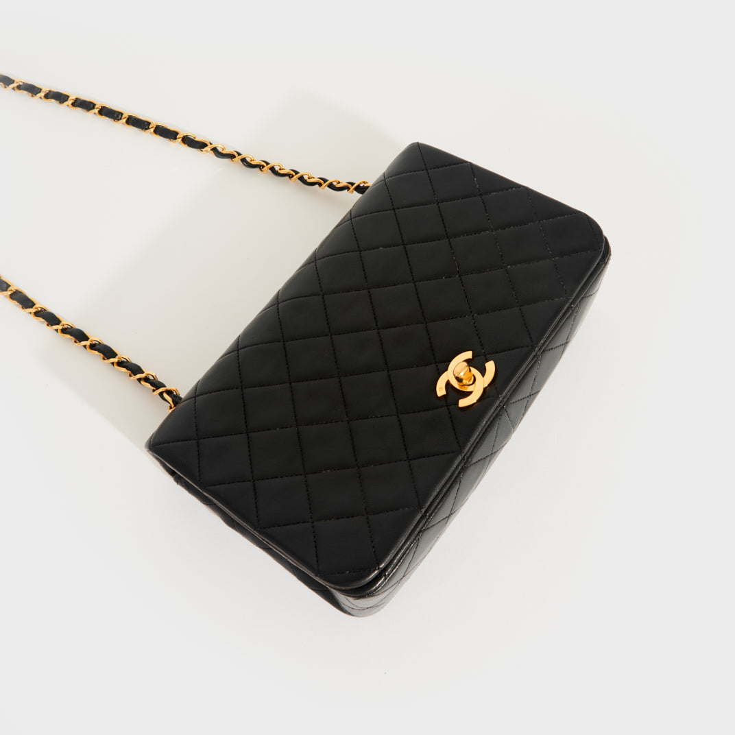 Single Flap Bag in Black Lambskin 1989 - 1991