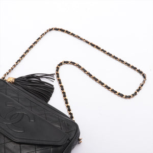 CHANEL Vintage CC Diamond Quilted Tassel Crossbody Bag in Black Leather "1 Series" 1989 - 1991 [Resale]