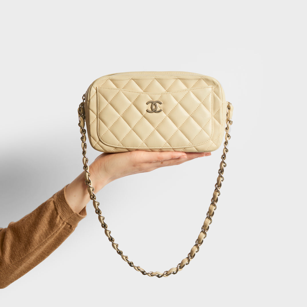 Quilted Leather Camera Case in Cream with Silver Hardware 2005 - 2006