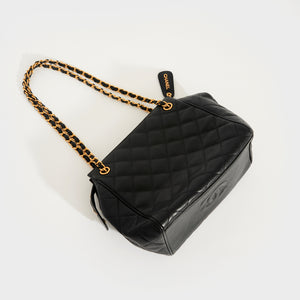 CHANEL Vintage Quilted Caviar Shoulder Bag