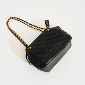 CHANEL Quilted Caviar Chain Shoulder Bag in Black 1994 - 1996 [ReSale]