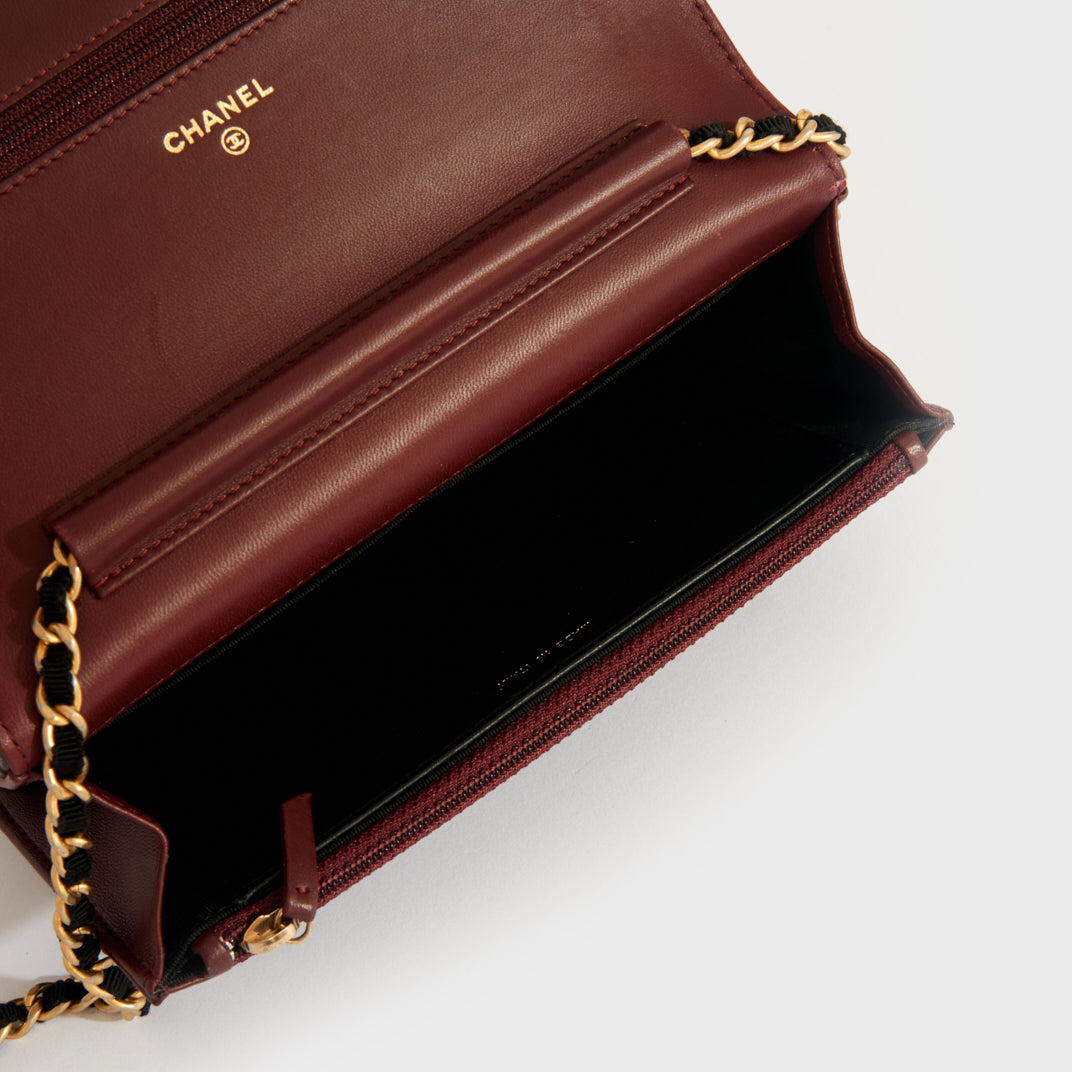 Chanel wallet best sale on chain interior