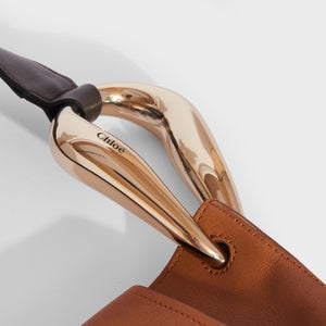 Detail of the CHLOÉ Kiss Hobo Shoulder Bag in Tan leather