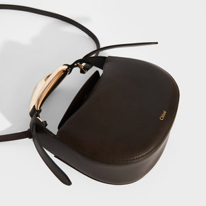 CHLOÉ Kiss Small Leather Tote in Dark Brown