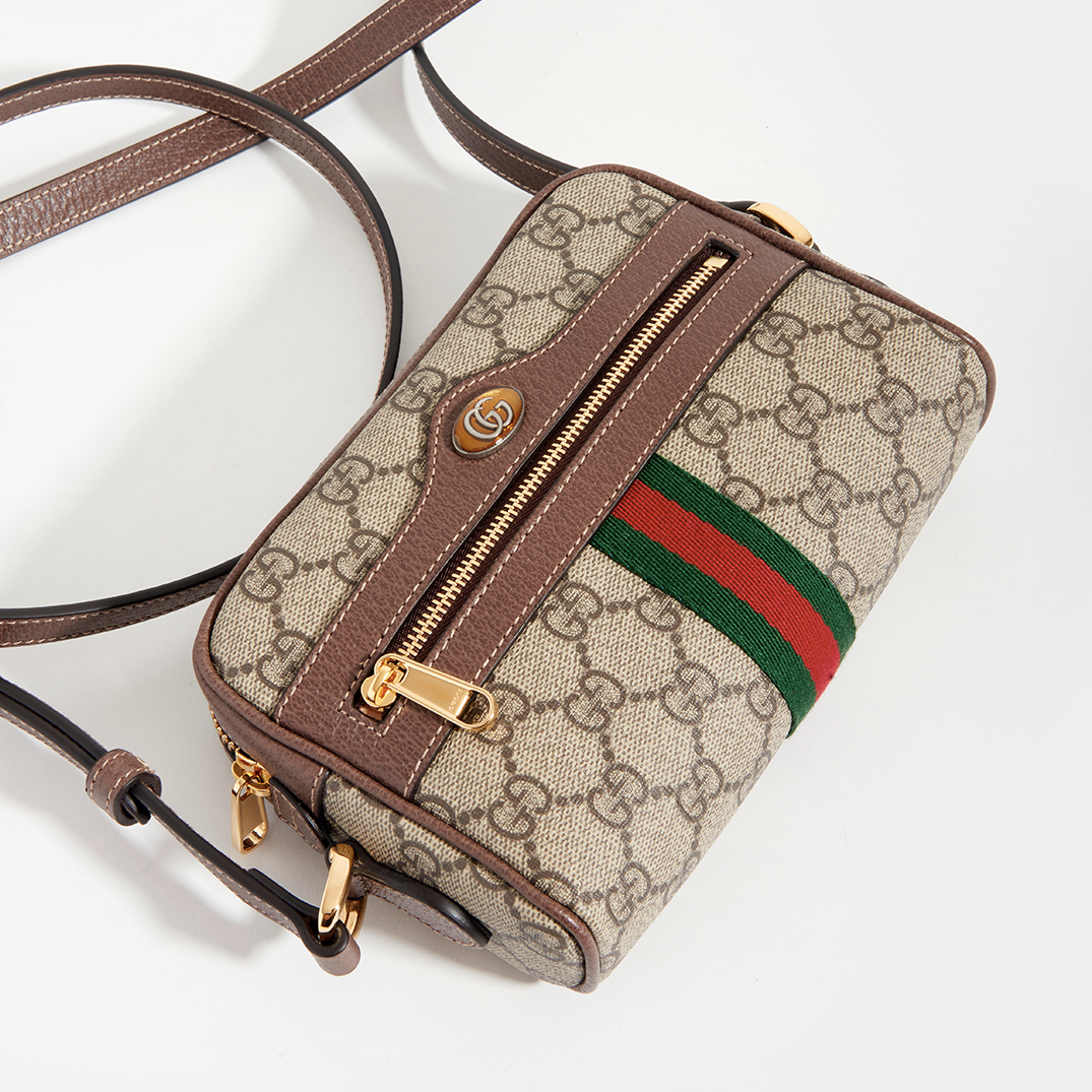 CLOSE_1000172---GUCCI.png