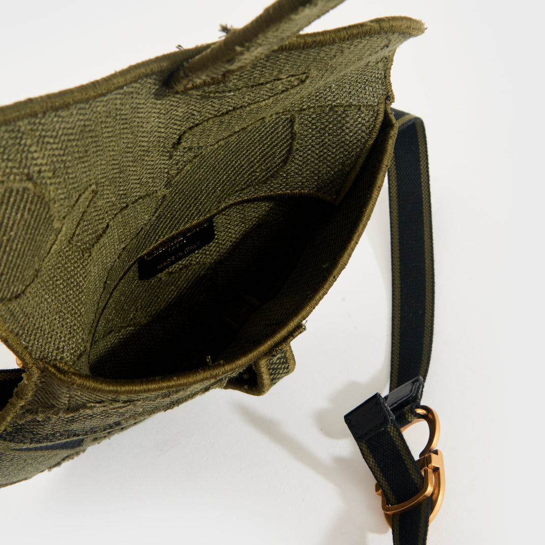 Canvas Embroidered Camouflage Saddle Belt Bag Green