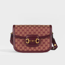 Load image into Gallery viewer, GUCCI Horsebit 1955 GG Supreme Canvas Shoulder Bag in Vintage Bordeaux