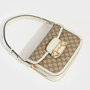 GUCCI 1955 Horsebit Shoulder Bag in Coated GG Canvas with White Leather
