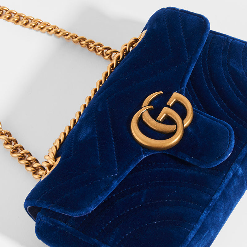 Sac à bandoulière en cuir Gucci Mini GG Marmont bleu Veau façon poulain  ref.219079 - Joli Closet