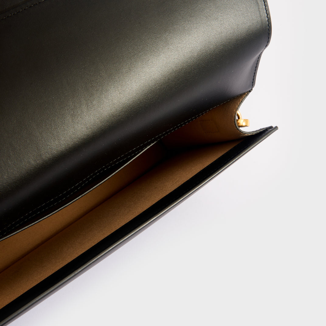 Le Bambinou in Black Leather
