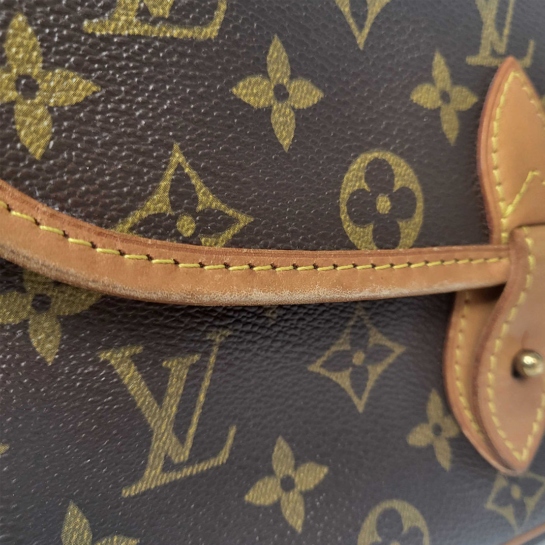 LOUIS VUITTON Monogram Sologne Bag 1992