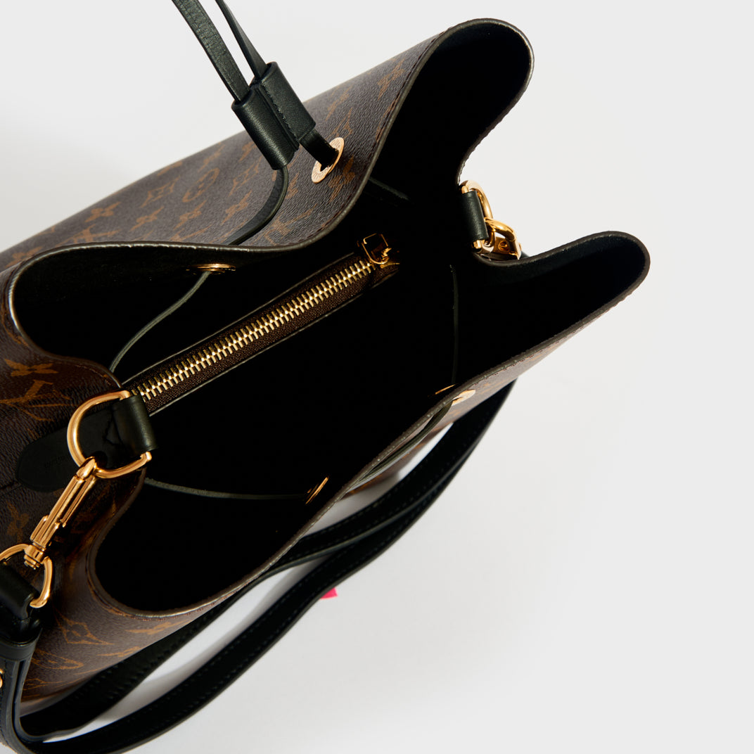 NéoNoé MM Bucket Bag in Monogram Canvas and Black