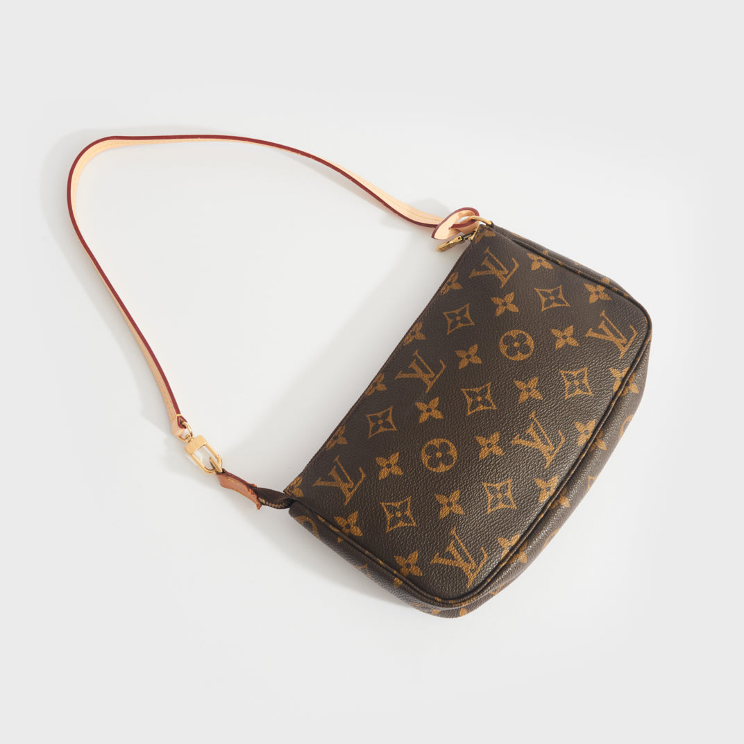 LOUIS VUITTON Vintage Monogram Pochette Accessoires 1999