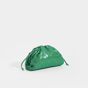 Side image of the BOTTEGA VENETA The Pouch 20 Intrecciato Crossbody in Green