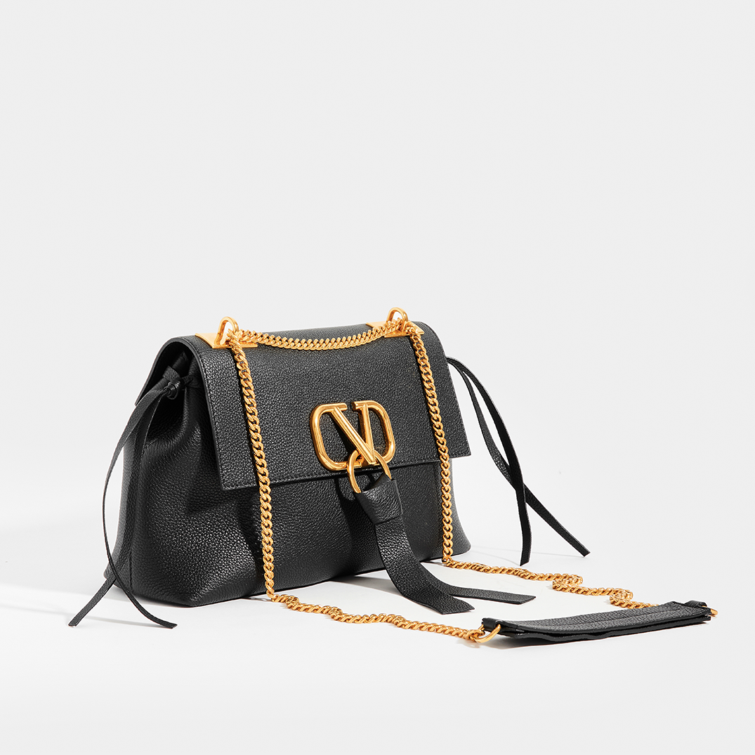 Garavani VRING Small Shoulder Bag in Black Leather